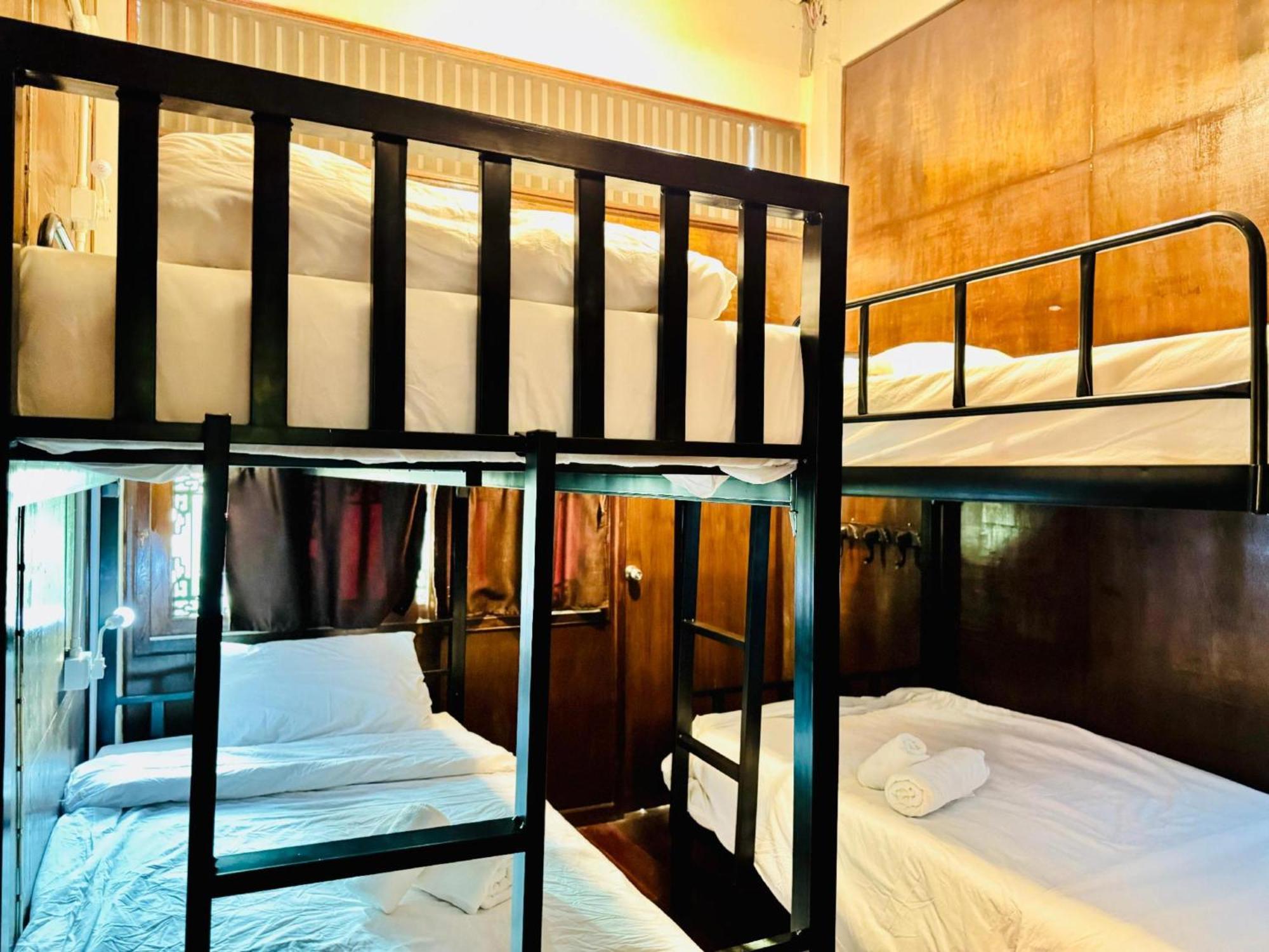 Collection O Bupamontra Chiangmai Hotel Chiang Mai Buitenkant foto
